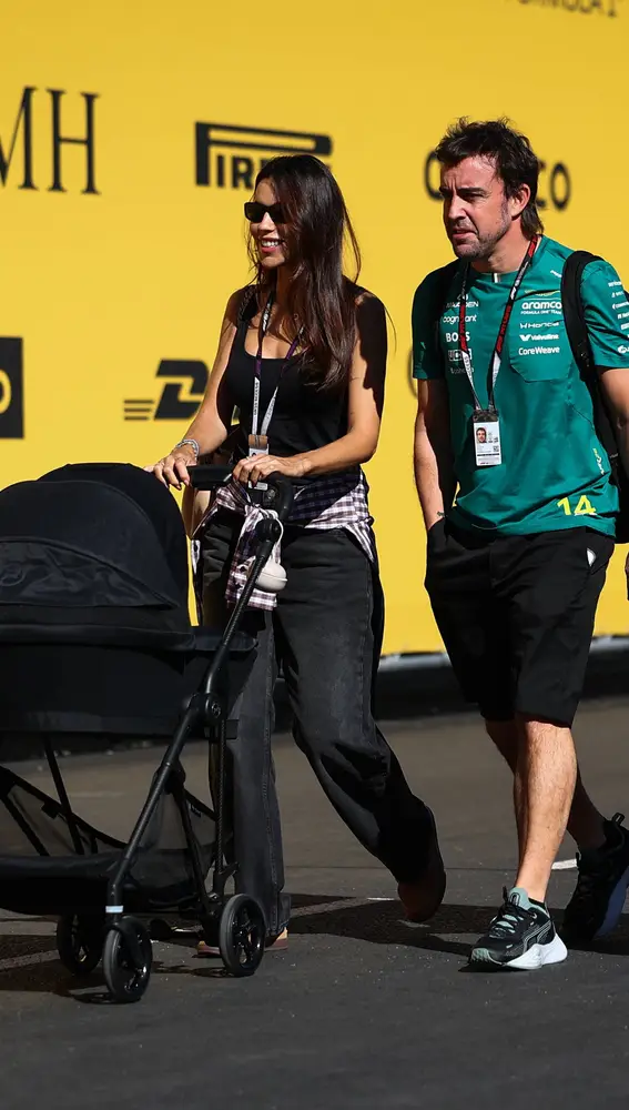 Melissa Jiménez y Fernando Alonso en el GP de España en Madrid Melissa Jiménez y Fernando Alonso en el GP de España en Madrid