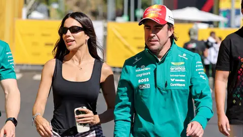 Melissa Jiménez y Fernando Alonso en el GP de España en Madrid Melissa Jiménez y Fernando Alonso en el GP de España en Madrid