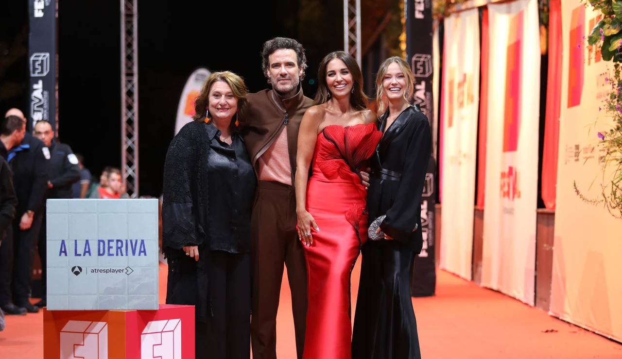 Elenco de A la deriva la alfombra de la premier en el FesTVal