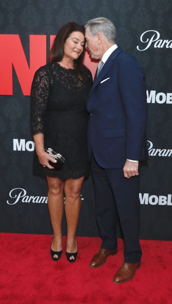 Pierce Brosnan y su mujer, Keely Shaye