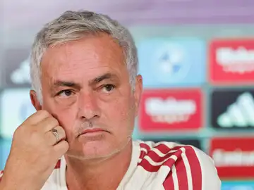 José Mourinho en rueda de prensa José Mourinho en rueda de prensa
