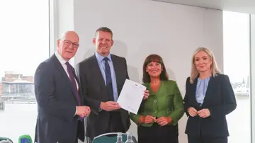 Escocia, Irlanda del Norte y Gales firman una declaración conjunta histórica: reclaman la autodeterminación y un futuro en la UE Escocia, Irlanda del Norte y Gales firman una declaración conjunta histórica: reclaman la autodeterminación y un futuro en la UE