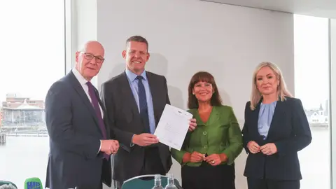 Escocia, Irlanda del Norte y Gales firman una declaración conjunta histórica: reclaman la autodeterminación y un futuro en la UE Escocia, Irlanda del Norte y Gales firman una declaración conjunta histórica: reclaman la autodeterminación y un futuro en la UE
