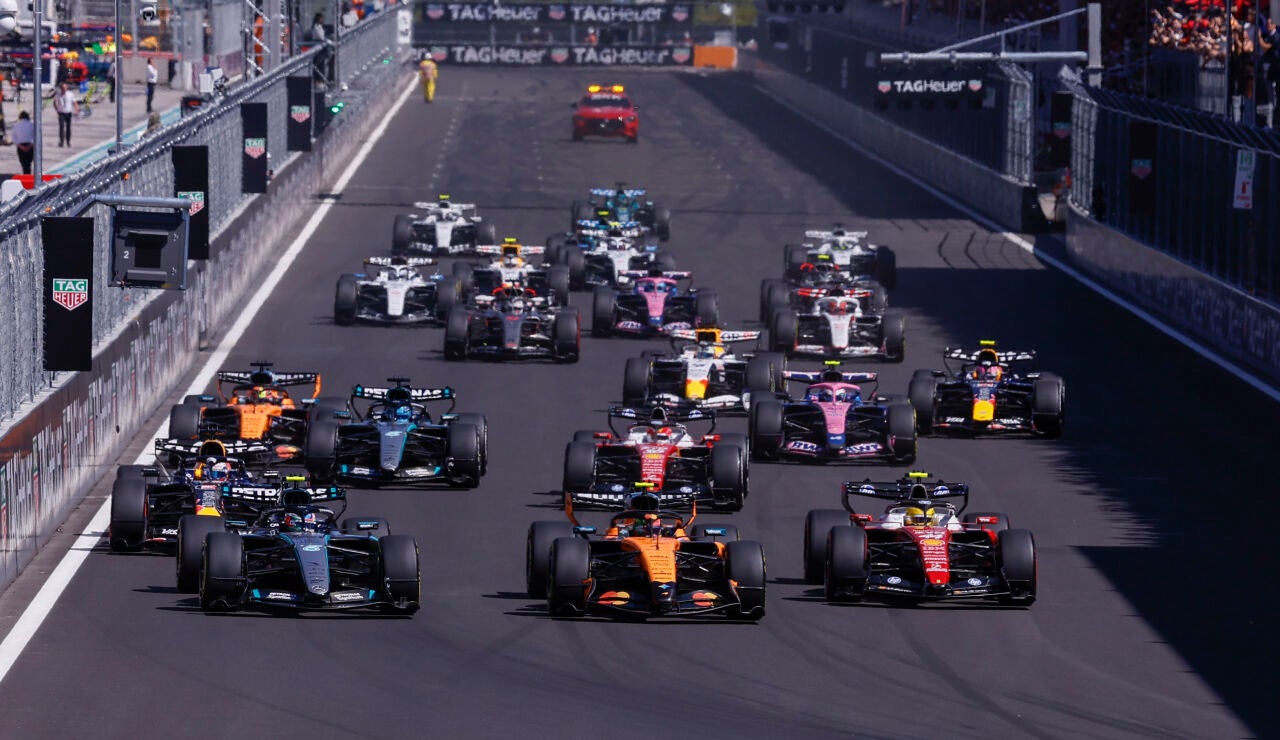 Salida del Gran Premio de Espa&ntilde;a de F&oacute;rmula 1 en el circuito de Madring