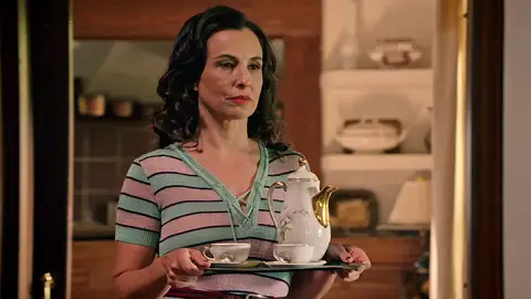 Beatriz intenta envenenar a Begoña, pero su plan se tuerce en el último momento … ¿lo intentará de nuevo? Beatriz intenta envenenar a Begoña, pero su plan se tuerce en el último momento … ¿lo intentará de nuevo?