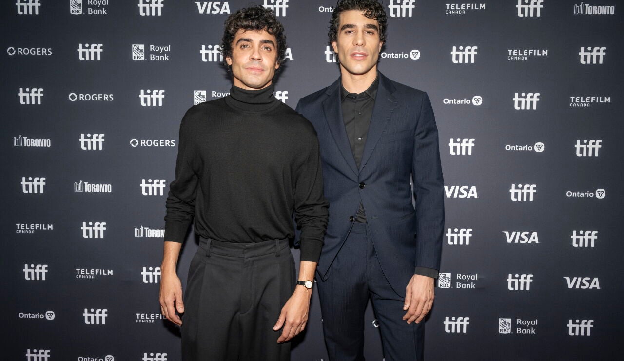 Javier Ambrossi y Javier Calvo presentan La bola negra en Toronto