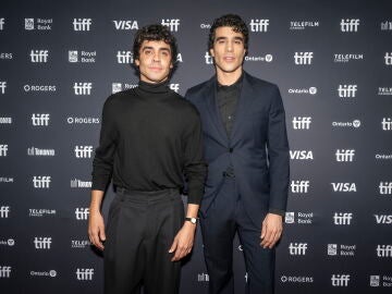 Javier Ambrossi y Javier Calvo presentan La bola negra en Toronto