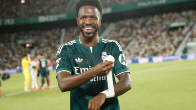 Vinícius entona el mea culpa tras el partido de Elche: 