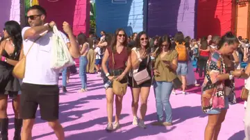 Shakira convierte Madrid en una ciudad efímera para su residencia en España Shakira convierte Madrid en una ciudad efímera para su residencia en España
