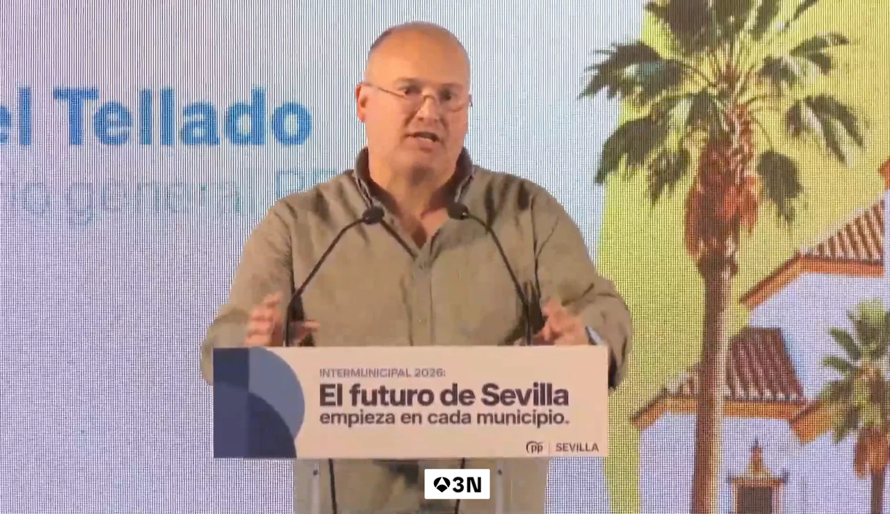 Populares y Socialistas siguen enfrentándose por la gestión de la invasión en Ceuta