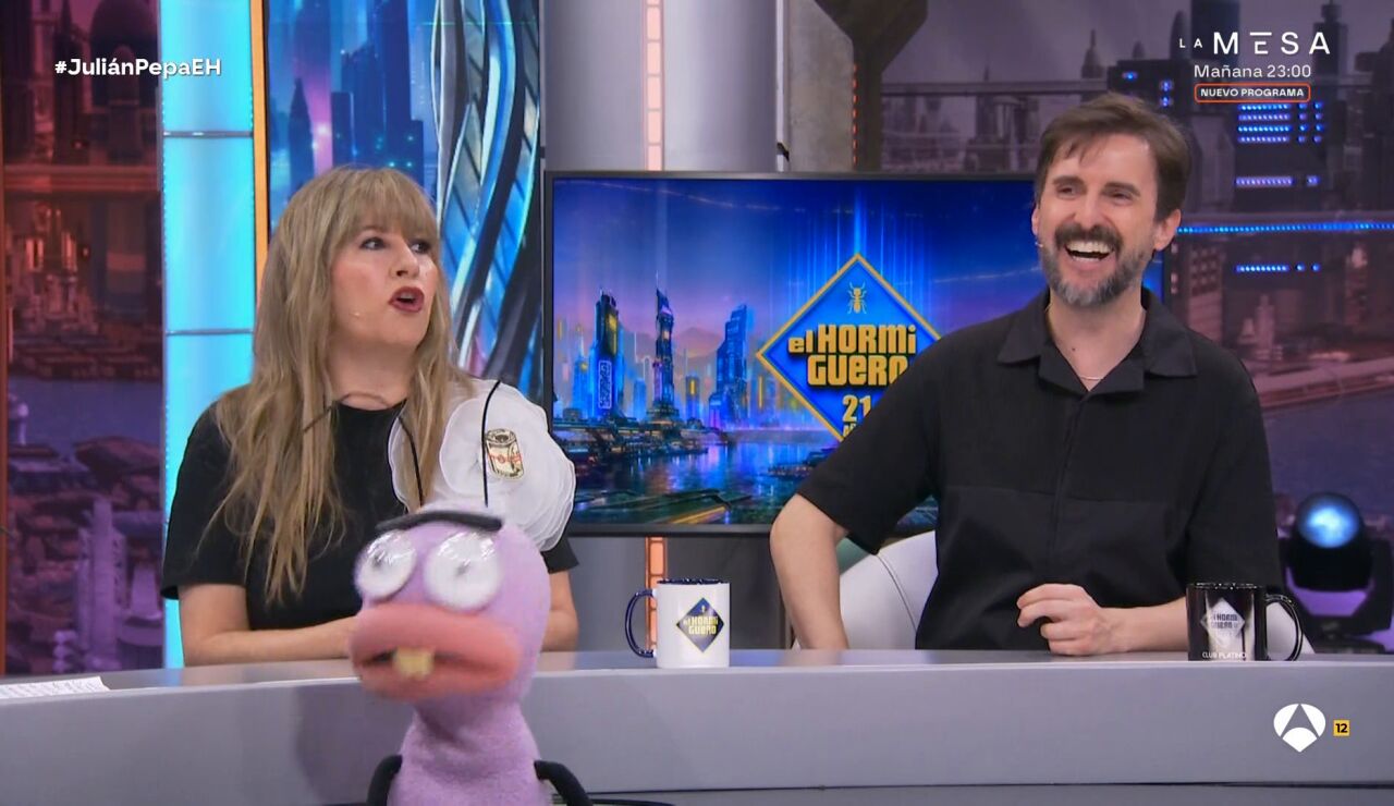 Pepa Charro y Juli&aacute;n L&oacute;pez revelan c&oacute;mo se imaginan su vida cuando sean mayores: "Desnudos en una comuna"