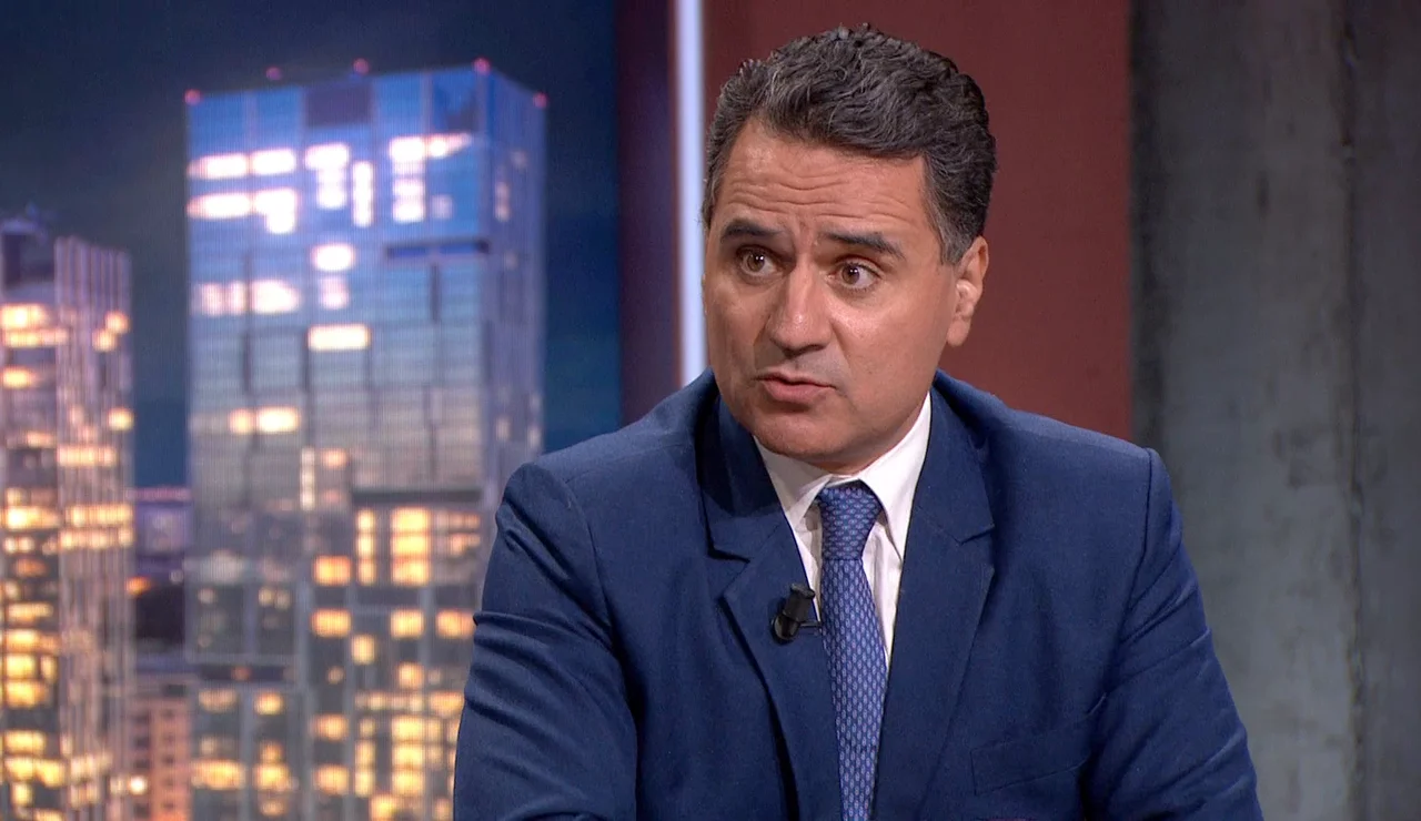 Samir Bennis considera que no es el momento para la la visita del rey a Ceuta: "Le va a molestar a Marruecos"