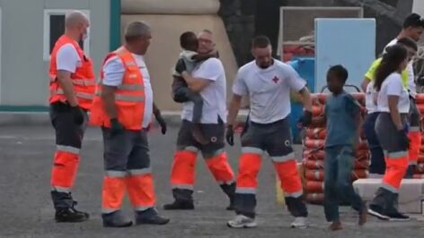 Llegan migrantes a El Hierro