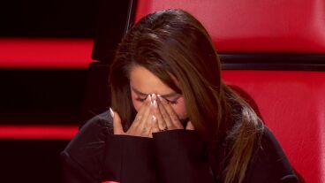 Irene emociona a Lola &Iacute;ndigo: &ldquo;Es la primera vez que se me caen las l&aacute;grimas en La Voz&rdquo;