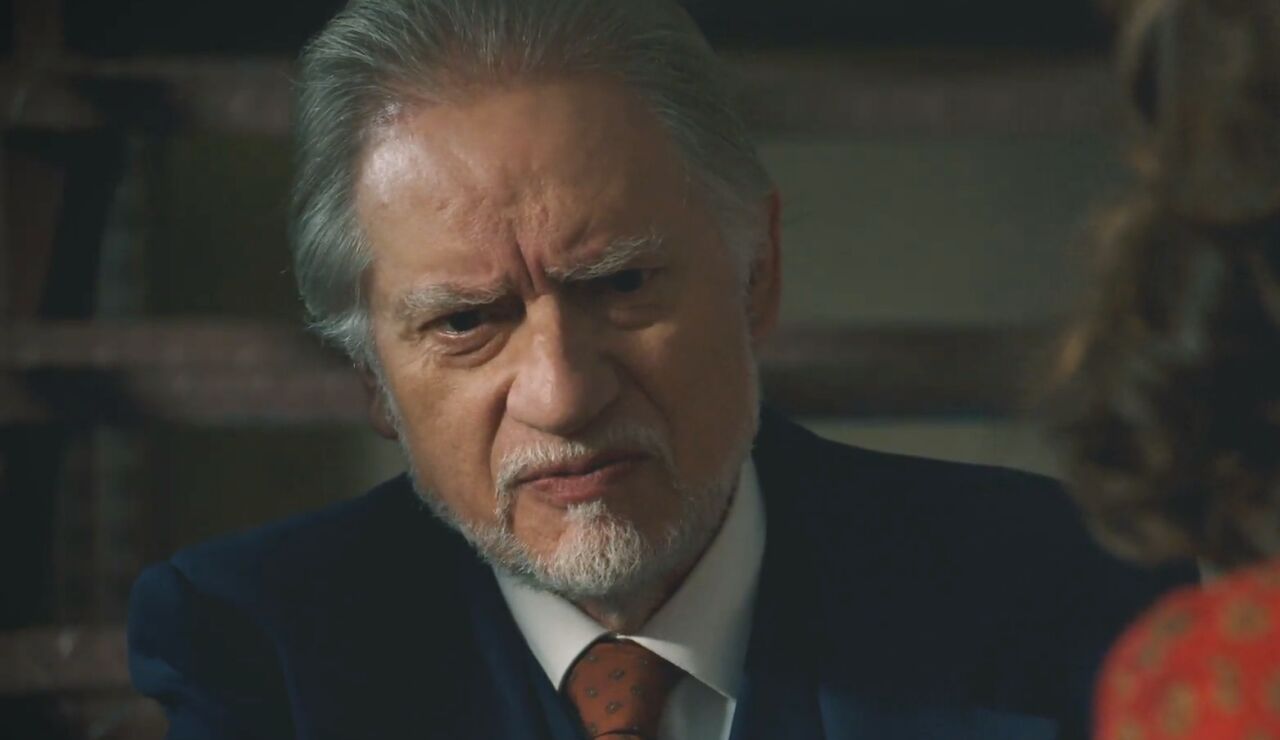 Avance del pr&oacute;ximo cap&iacute;tulo de Sue&ntilde;os de libertad: Dami&aacute;n, hundido tras la jugada de Gabriel, &iquest;renunciar&aacute; definitivamente a recuperar su empresa?
