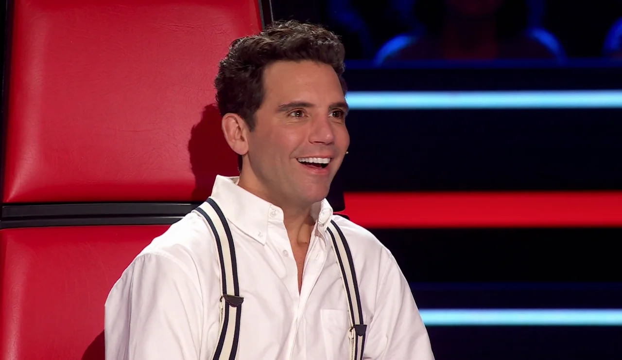Kika conquista a Lola Índigo y Melendi… ¡pero ella quiere irse con Mika!