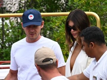 Kaia Gerber y su novio Lewis Pullman