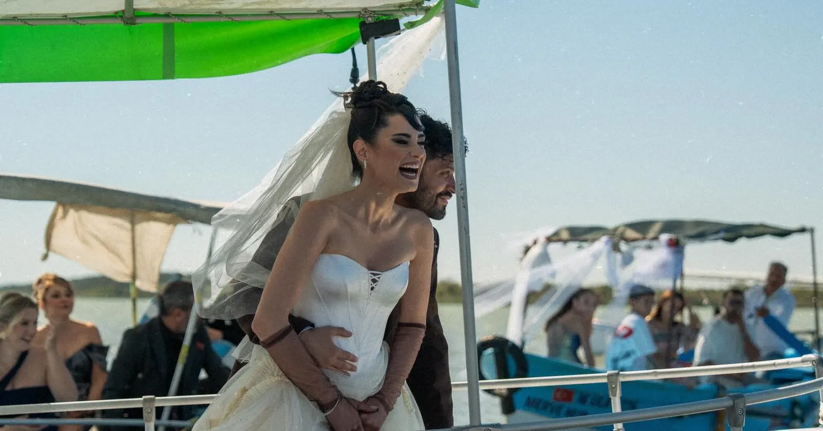 La boda de tres días sobre el agua de Merve Nur Bengi, la actriz que da vida a Sedef en El secreto