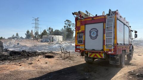 Lugar del incendio en Palos de la Frontera