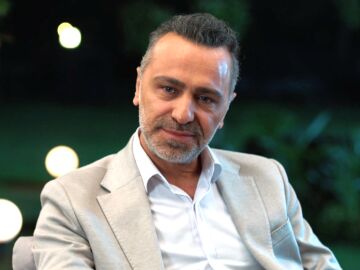 &iquest;D&oacute;nde est&aacute; el patriarca de los Tecer? Cihan y Serhat rompen su silencio sobre su padre 