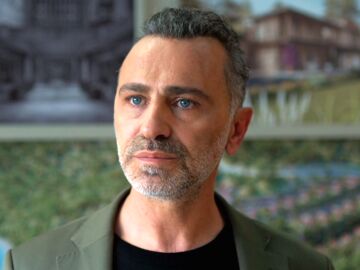 Cihan envenena a Serhat contra Zeynep: "Esa chica es una avariciosa"