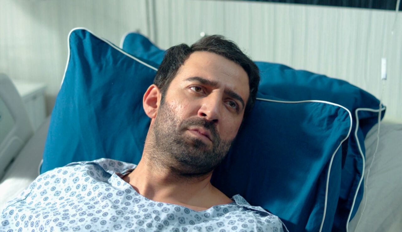 Demir se declara a Zerrin tras jugarse la vida por ella