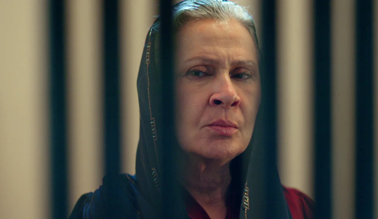 El inesperado pacto de Alya y Sadakat