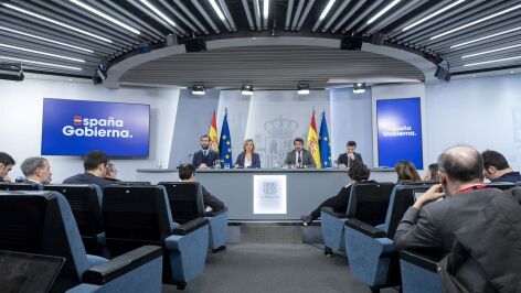 PSOE y Sumar siguen negociando 'in extremis' y el Consejo de Ministros a&uacute;n no arranca