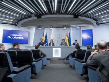 PSOE y Sumar siguen negociando 'in extremis' y el Consejo de Ministros a&uacute;n no arranca