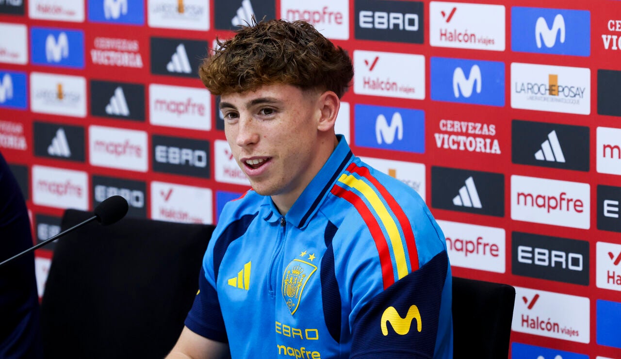 V&iacute;ctor Mu&ntilde;oz, en la sala de prensa de Las Rozas