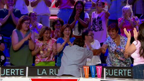 La euf&oacute;rica celebraci&oacute;n de Pablo con el p&uacute;blico al llevarse un Bote de 1.875 euros