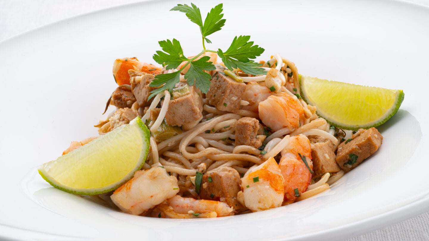 Pad thai de langostinos