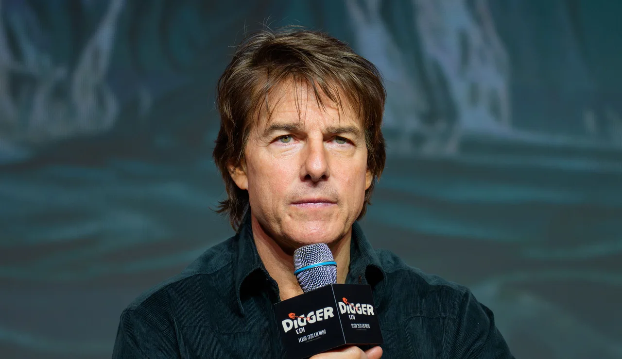 Tom Cruise promocionando Digger