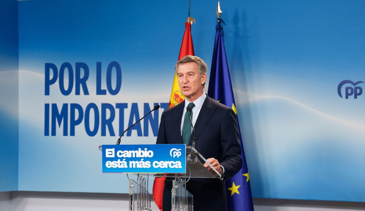 Feij&oacute;o comparece tras el anuncio de elecciones generales