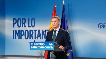 Feij&oacute;o comparece tras el anuncio de elecciones generales