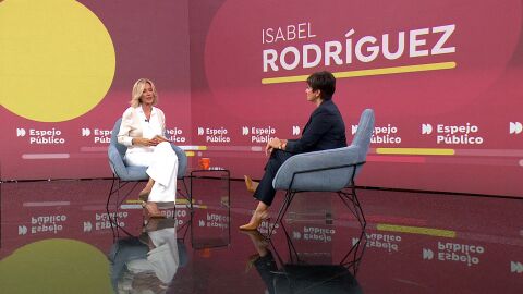 La ministra de vivienda, Isabel Rodr&iacute;guez, en "Espejo p&uacute;blico"