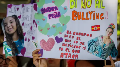 Imagen de archivo (28/10/2025) de una concentración en Sevilla en apoyo a la familia de Sandra Peña Imagen de archivo (28/10/2025) de una concentración en Sevilla en apoyo a la familia de Sandra Peña
