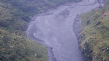Vista a&eacute;rea del r&iacute;o Budhi Gandaki crecido por inundaciones repentinas en el distrito de Gorkha, Nepal