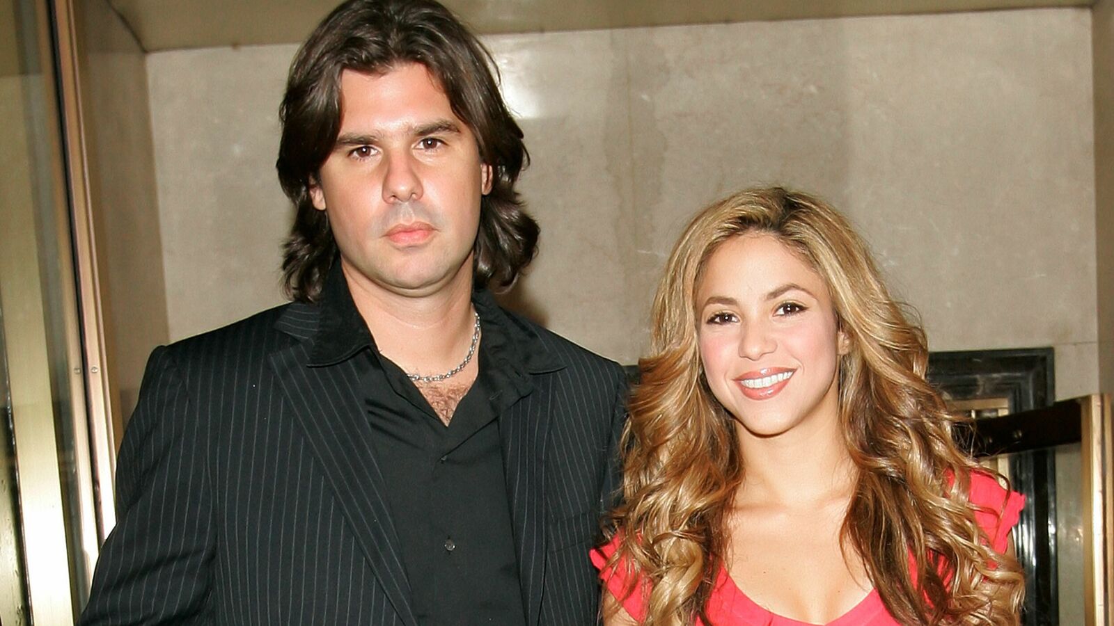 Shakira y su emotivo mensaje a Antonio de la Rúa: así fue su historia de amor