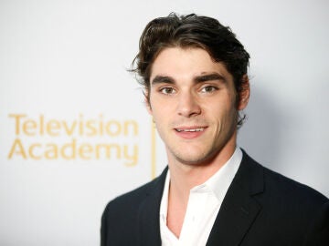 El actor RJ Mitte en 2014 (Archivo)