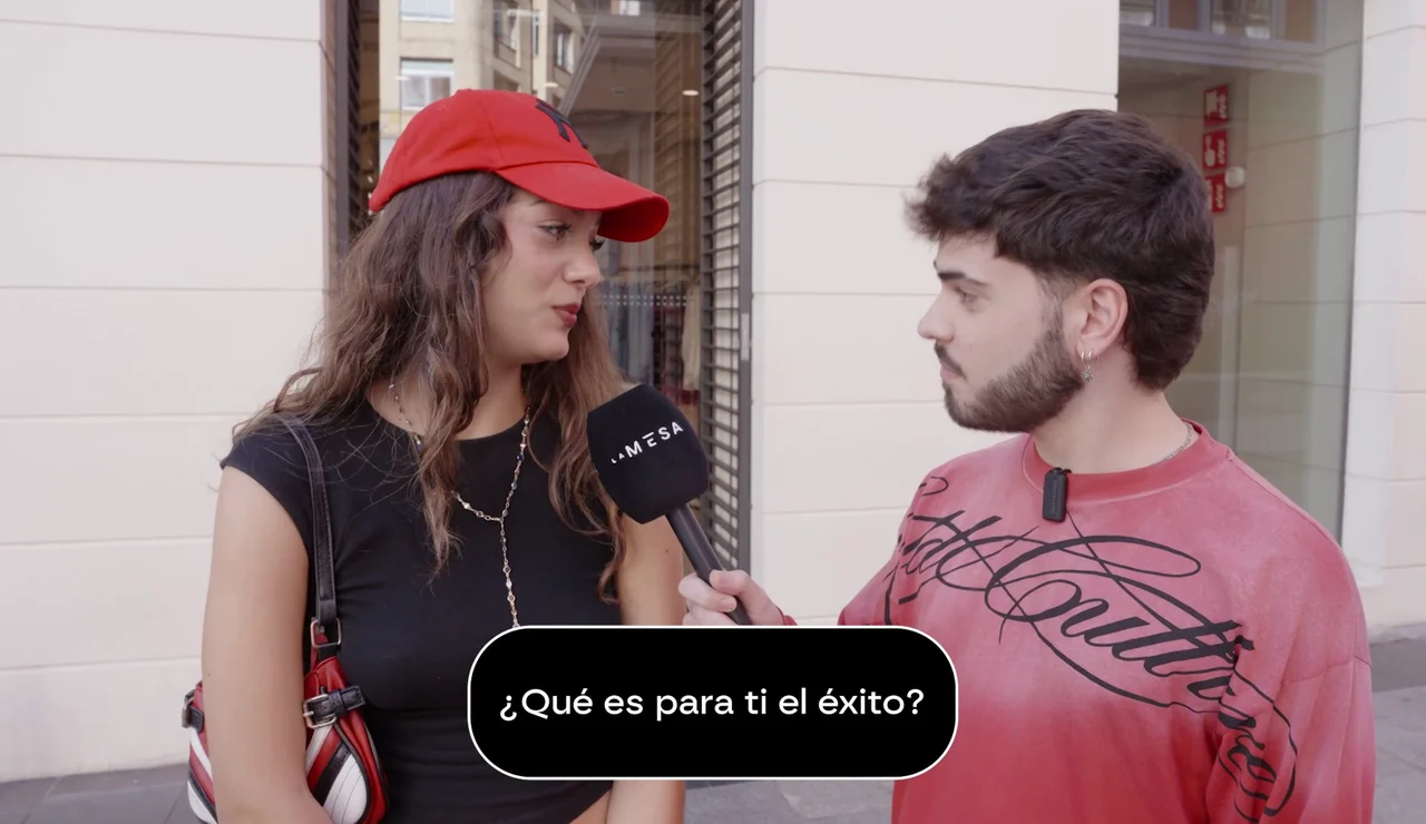 La Mesa debate hoy sobre el éxito y salimos a la calle para conocer la opinión de la gente