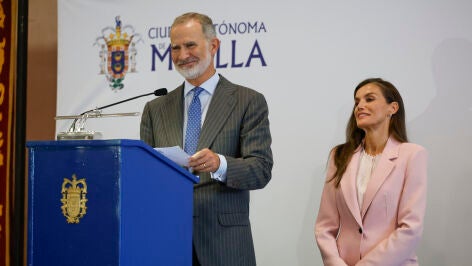 Imagen de Felipe VI dando su discurso desde Melilla 