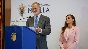 Imagen de Felipe VI dando su discurso desde Melilla 