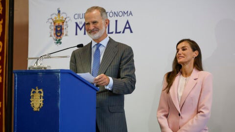Imagen de Felipe VI dando su discurso desde Melilla 