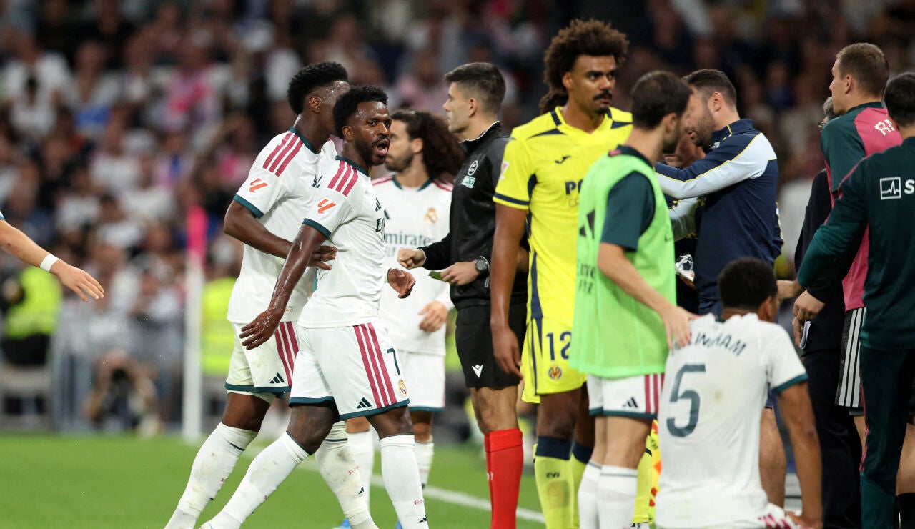 Vin&iacute;cius J&uacute;nior, tras ser expulsado ante el Villarreal