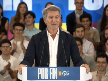 Alberto N&uacute;&ntilde;ez Feij&oacute;o carga contra Pedro S&aacute;nchez por la crisis de Ceuta y promete expulsar a los okupas en 48 horas: "Decencia s&iacute;, S&aacute;nchez no"