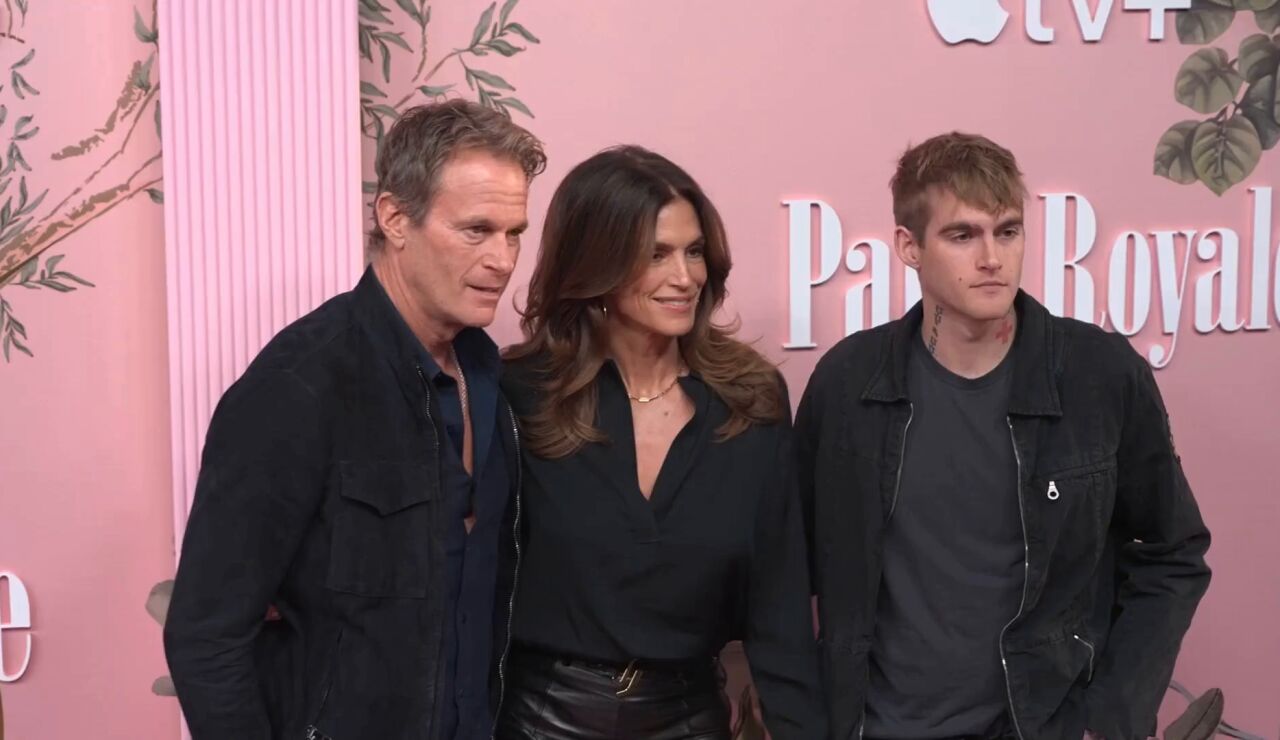 El doloroso mensaje de Cindy Crawford tras el fallecimiento de su hijo a los 27 a&ntilde;os: "Tenemos m&aacute;s que el coraz&oacute;n roto"