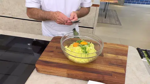 Pastel de butifarra y patatas de Karlos Arguiñano: “La bendición del Señor” Pastel de butifarra y patatas de Karlos Arguiñano: “La bendición del Señor”