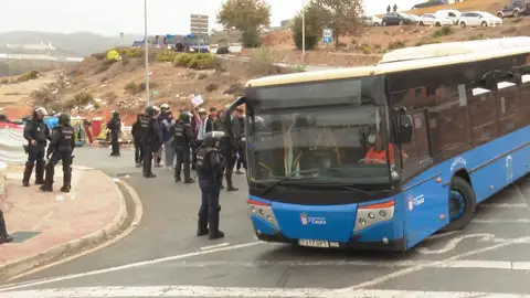 Traslado migrantes en Ceuta Traslado migrantes en Ceuta
