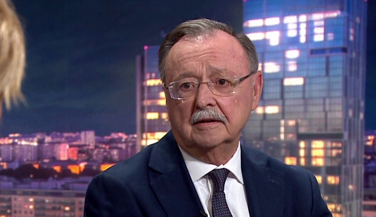 "No creo que sea de recibo": Juan Jes&uacute;s Vivas, sobre las recomendaciones de Pedro S&aacute;nchez en redes sociales"